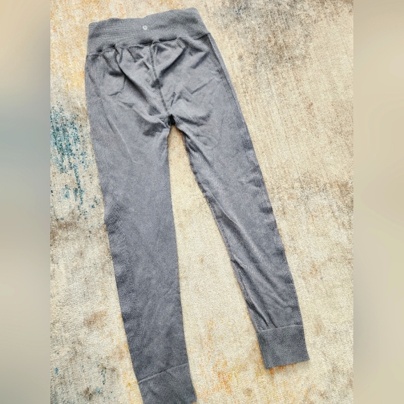 Harmony & Balance Stonewashed Gray Ribbed Set - Picture 8 of 14